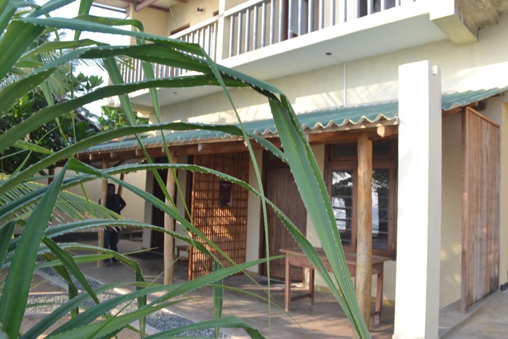Beach Arthur Villa Galle Exterior photo